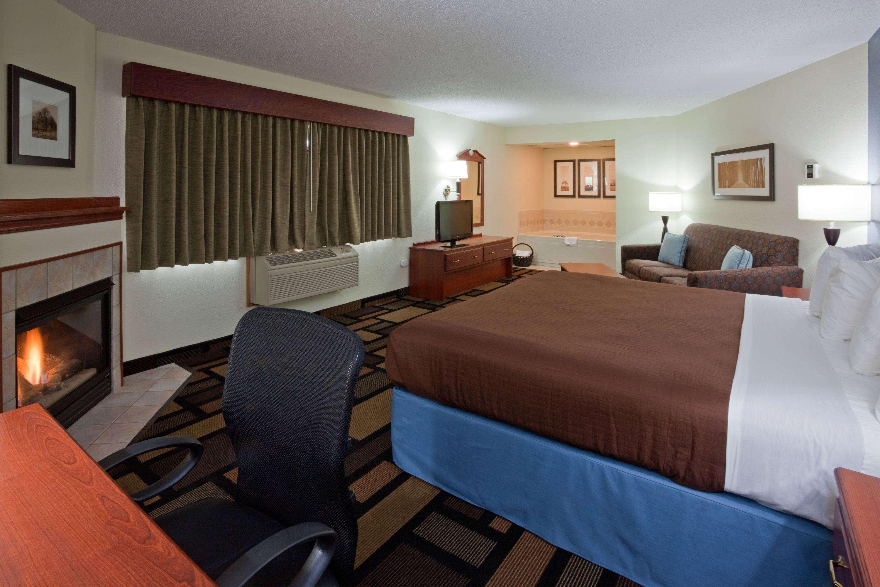 Americinn By Wyndham Austin Esterno foto