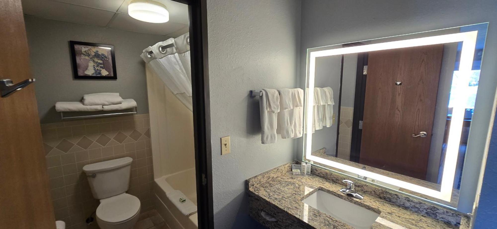 Americinn By Wyndham Austin Esterno foto